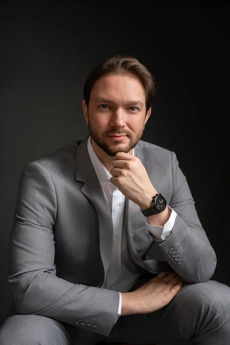 Dr. Alexandre Goularte, urologista especialista em saúde masculina